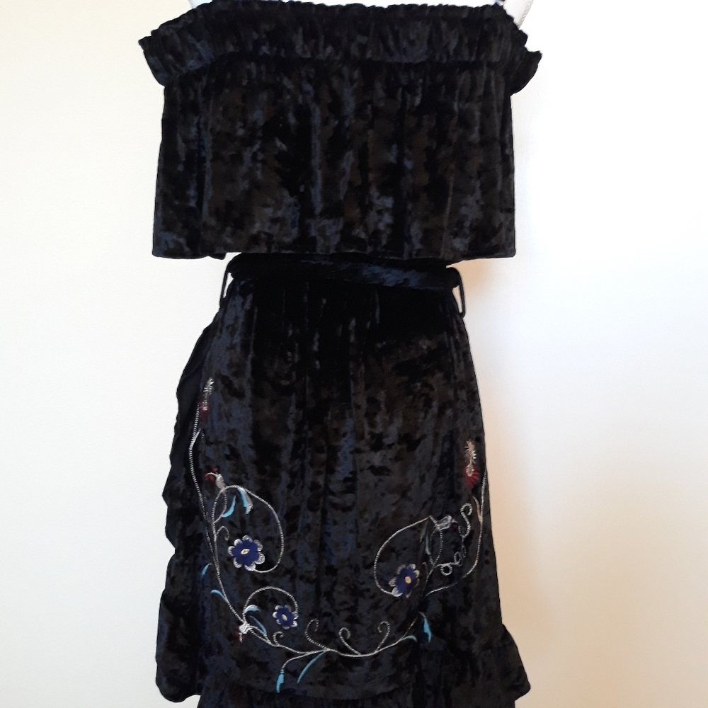 🖤❤Umgee USA Black Crushed Velvet Off Shoulder Dress Size Large - Picture 3 of 8